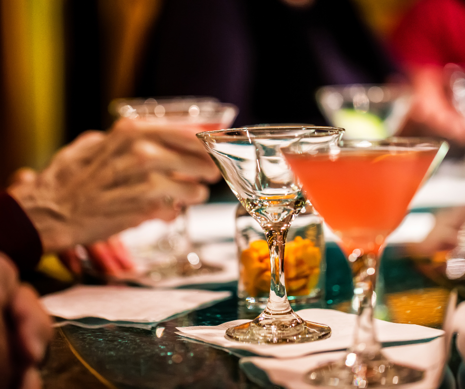 Milyen italok passzolnak az ünnepi eseményekhez? - Szilveszter, karácsony vagy akár céges rendezvények - Koktélok