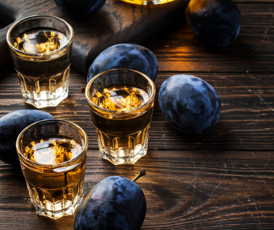 Pálinkák, gyümölcsös italok - Szilva pálinka